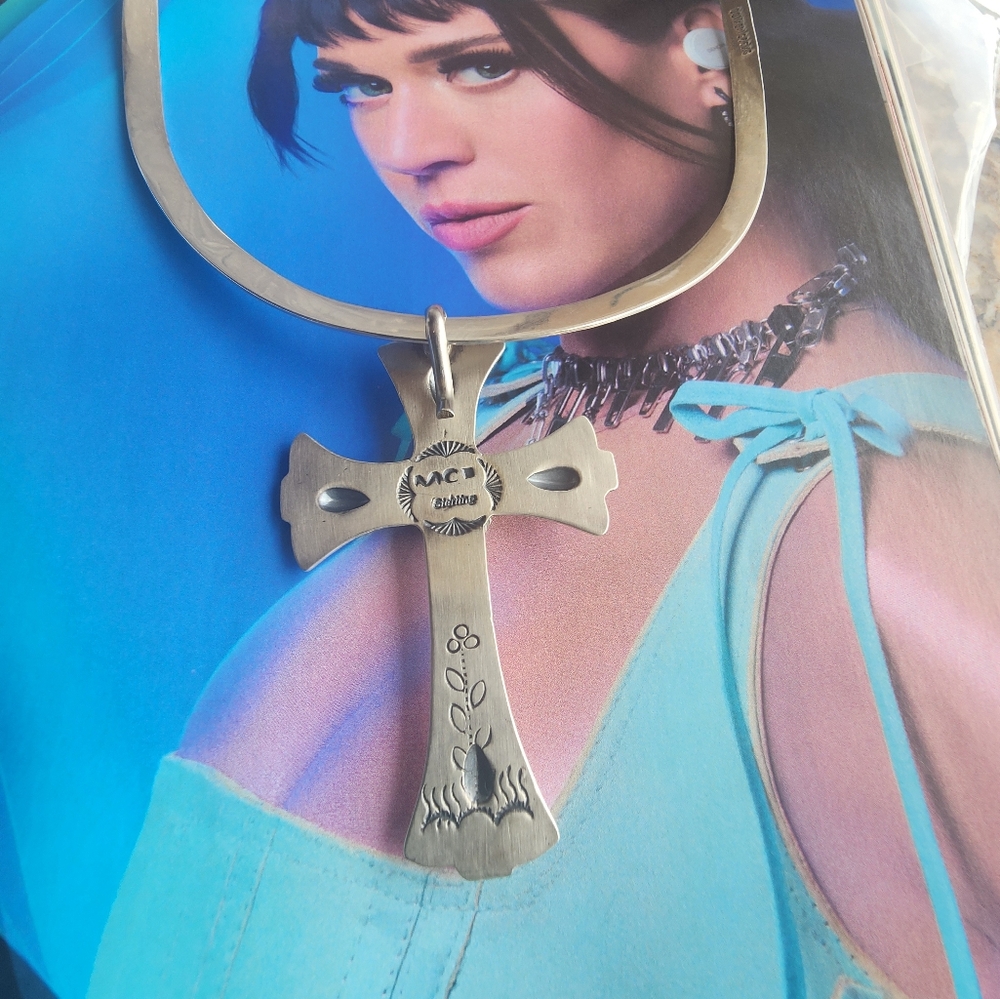 STERLING ilver Cross Pendant with Turquoise Stone - Picture 6 of 11